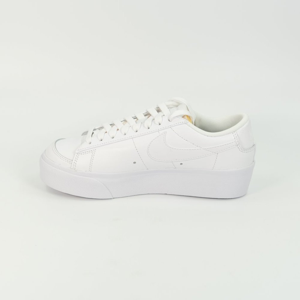 Nike Women's Blazer Low Platform 'Triple White' DJ0292-100 Leather 2021 6 - 12 - Picture 3 of 10